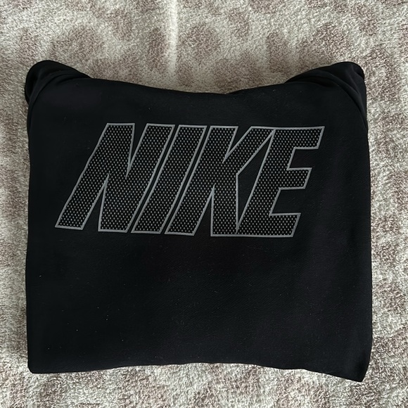 Nike Other - Men’s Nike Sweatshirt